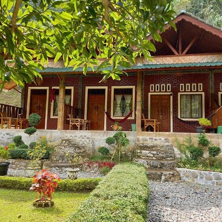 Sahnan Guest House Bukit Lawang Dış mekan fotoğraf