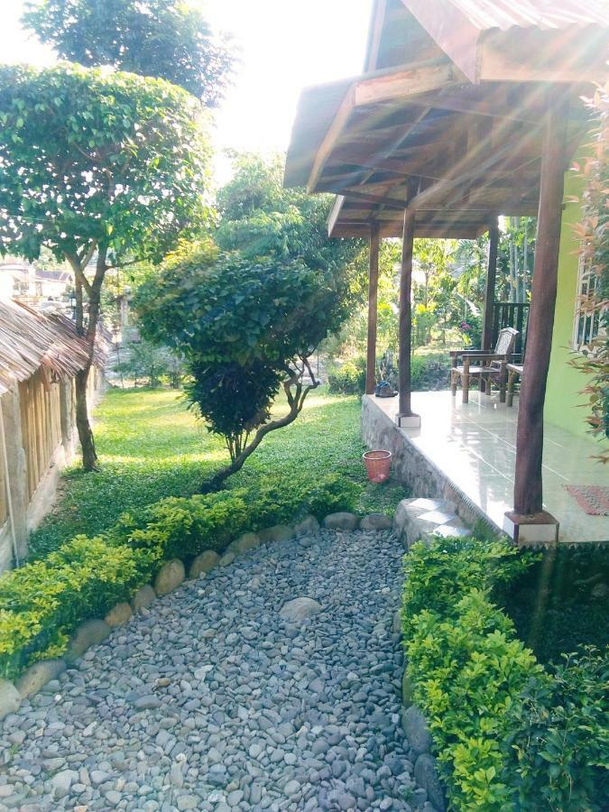 Sahnan Guest House Bukit Lawang Dış mekan fotoğraf